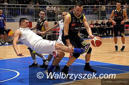 Rawicz: II liga koszykówki: O wygranej zadecydowała druga połowa