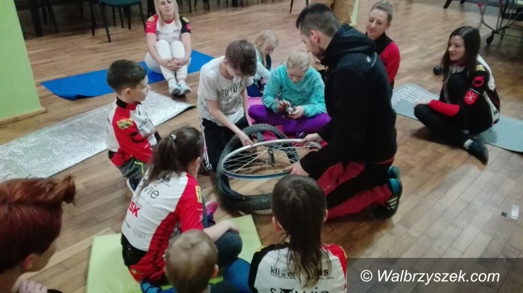 REGION, Walim: Młode Sówki z gminy Walim już trenują