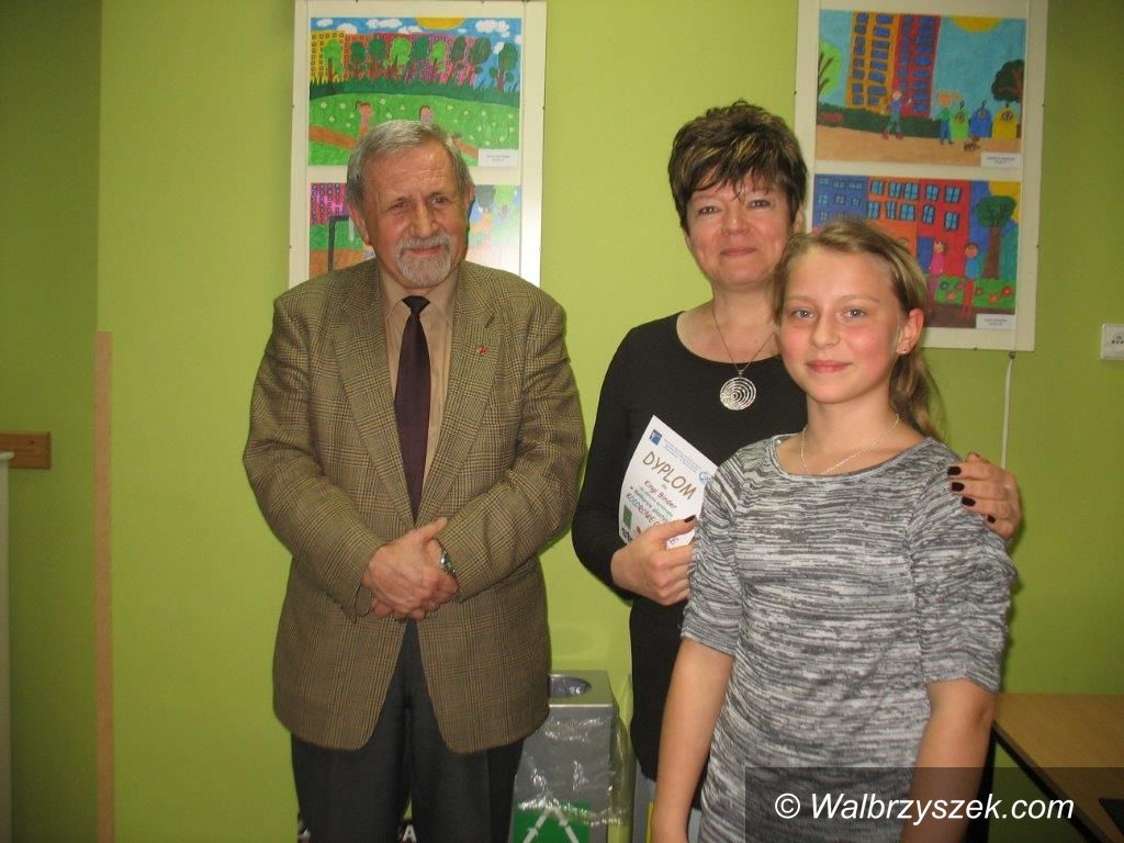 Wałbrzych: Dzieci namalowały „Kolorowe osiedle”