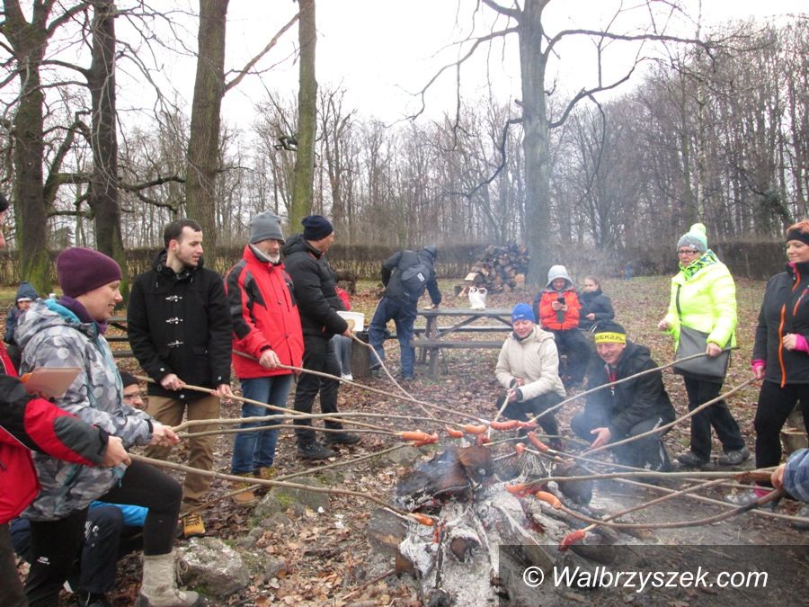Wałbrzych: Maszerowali i czekali na wiosnę