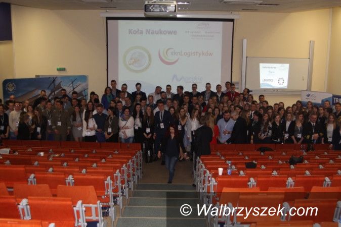 Wałbrzych: III miejsce studentów Logistyki w konkursie referatowym