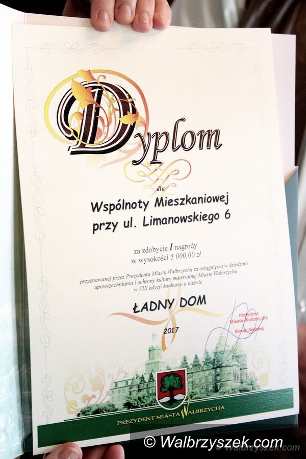 Wałbrzych: Laureaci konkursu "Ładny Dom" odebrali nagrody