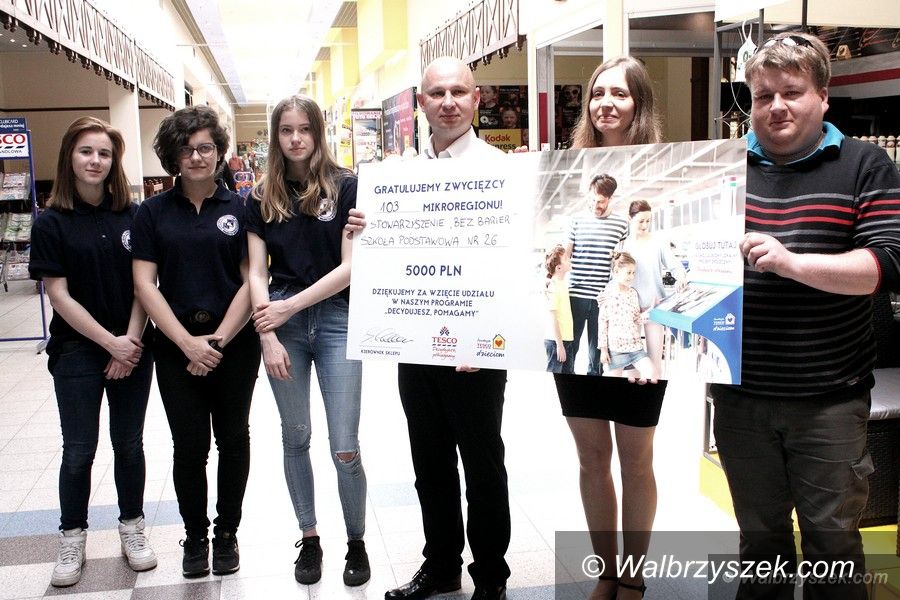 REGION, Szczawno-Zdrój: Stowarzyszenie Bez Barier laureatem akcji Tesco oraz Fundacji "Tesco dzieciom"