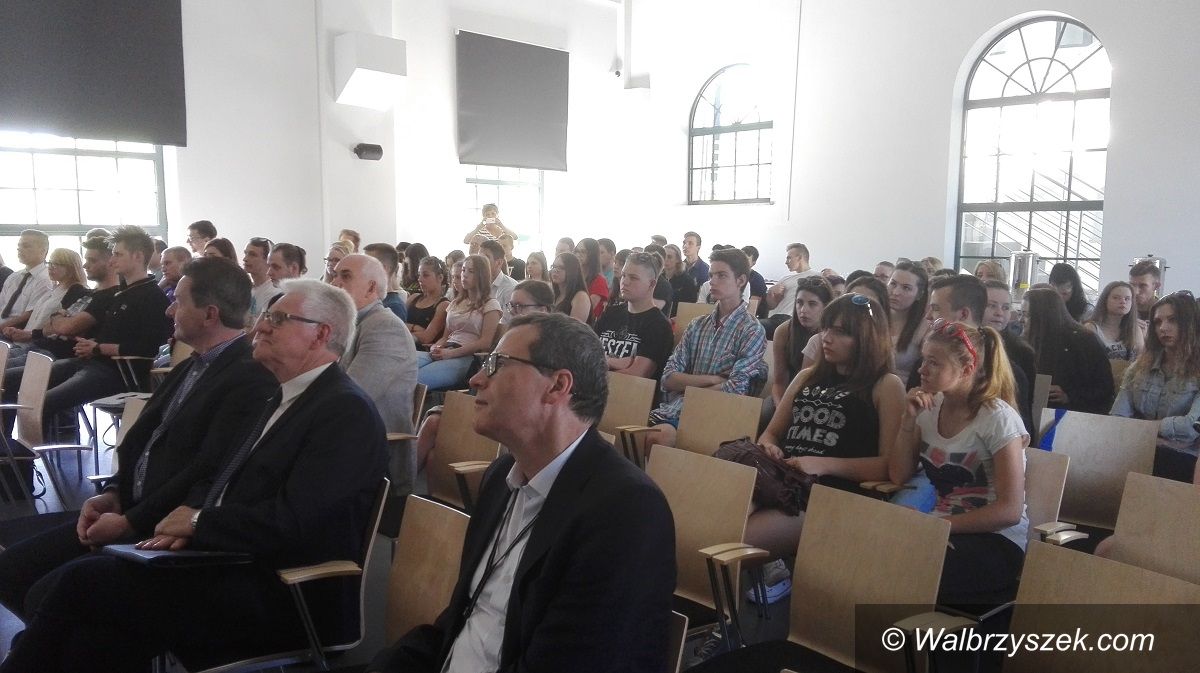 Wałbrzych: Konwersatorium Naukowe PWSZ Wałbrzych