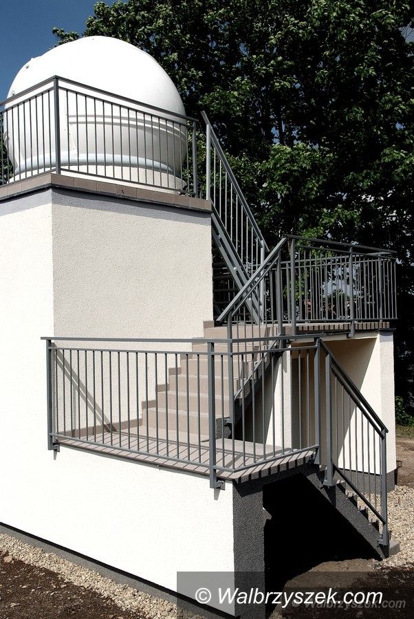 Wałbrzych: Wałbrzych ma obserwatorium astronomiczne