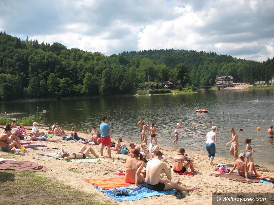 REGION, Zagórze Śl.: Zagórze Śląskie zaprasza miłośników kąpieli