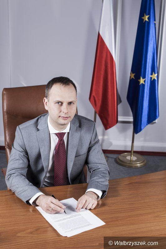 REGION: Podwyżki dla dyspozytorów i ratowników medycznych