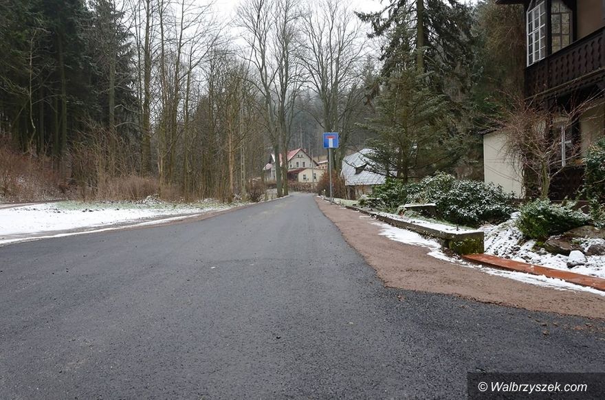REGION, Sokołowsko: Kończą remont drogi w Sokołowsku
