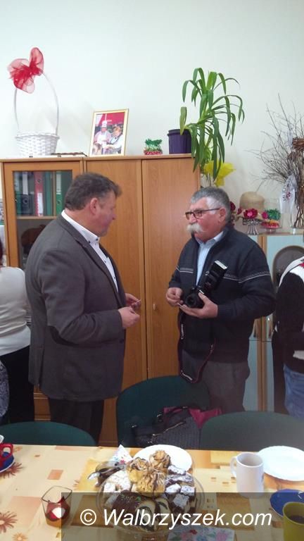 REGION, Walim: Seniorzy dzielili się opłatkiem