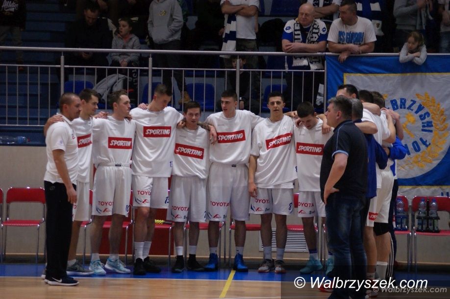 Wałbrzych: II liga koszykówki: Górnik odjechał w drugiej kwarcie