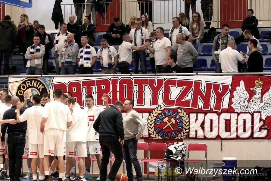 Wałbrzych: II liga koszykówki mężczyzn: Mecz bez historii [ FOTO]