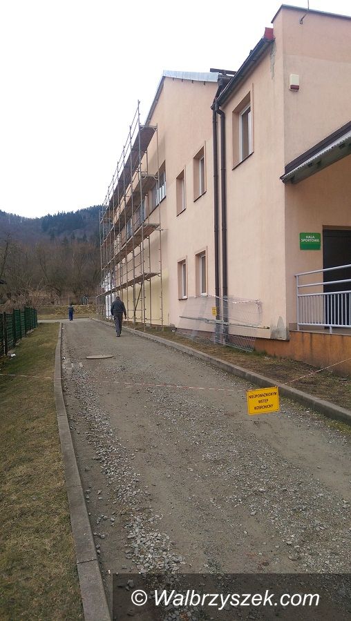 REGION, Jedlina-Zdrój: Ma być cieplej i taniej