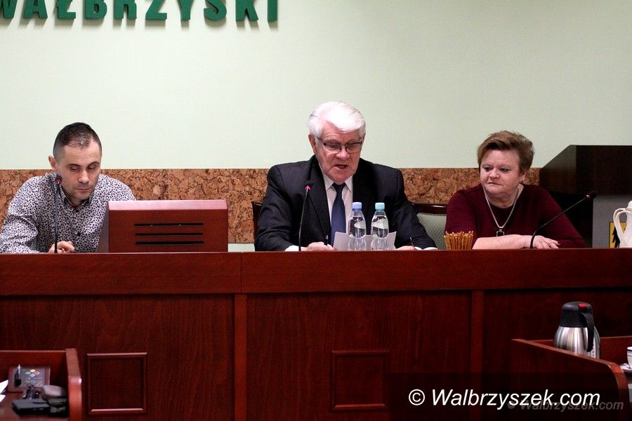 powiat wałbrzyski: Opozycja ma inny pomysł na promocję powiatu