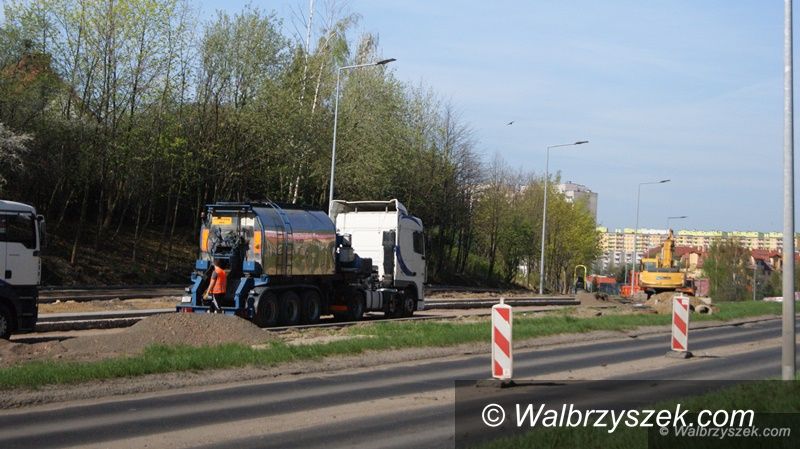 Wałbrzych: Prace na De Gaulle'a nabrały tempa