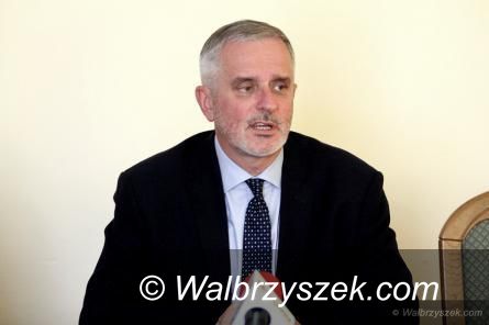 Wałbrzych: O ponad 1300 złotych mniej będzie zarabiać Roman Szełemej