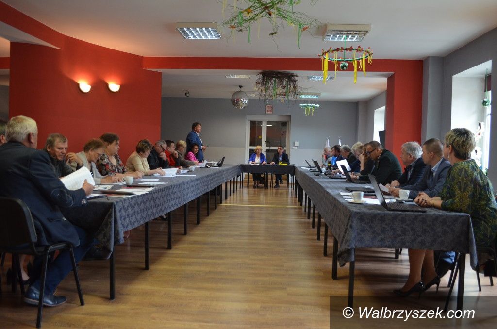 REGION, Walim: Absolutorium dla wójta Walimia przyjęte jednogłośnie