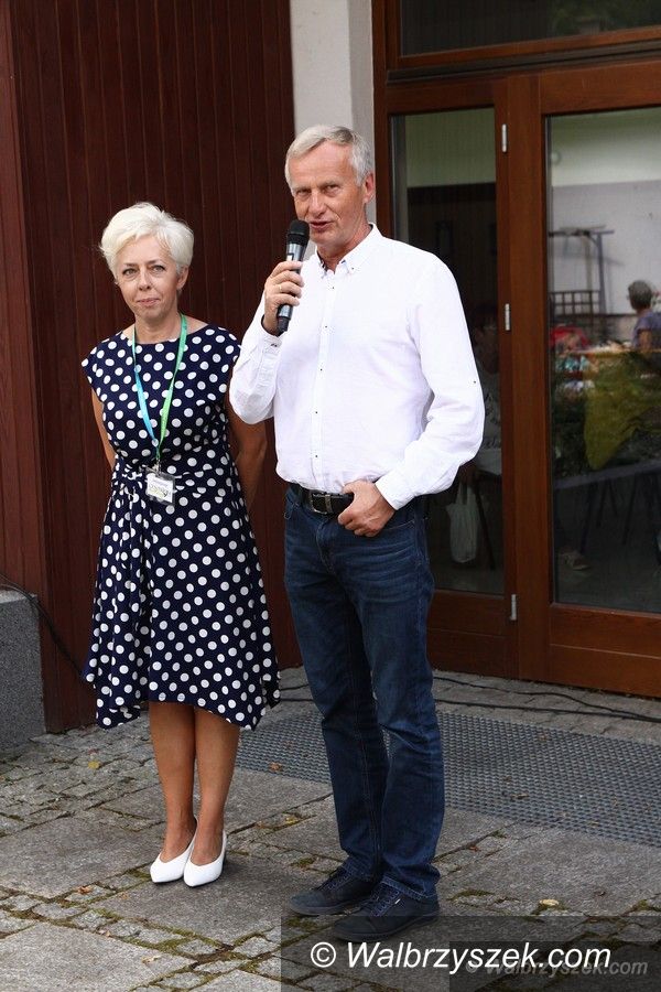 REGION, Jedlina-Zdrój: W Jedlinie serwowano wczoraj kawę i ciasto