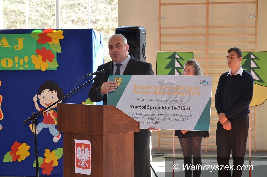 REGION, Walim: Rowery dla UKS Orlik od Zarządu Powiatu