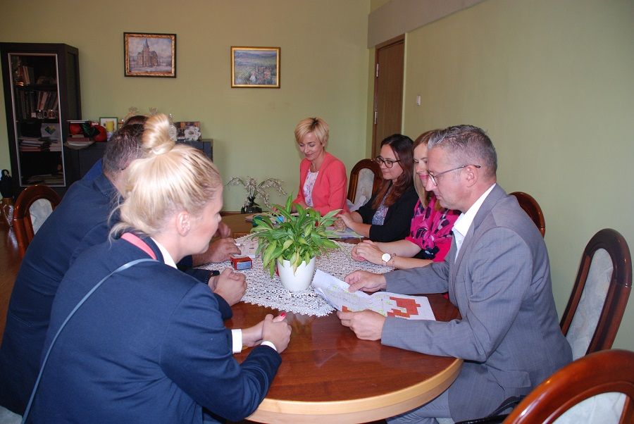 REGION, Głuszyca: Rozpoczyna się kolejny remont w CK–MBP w Głuszycy