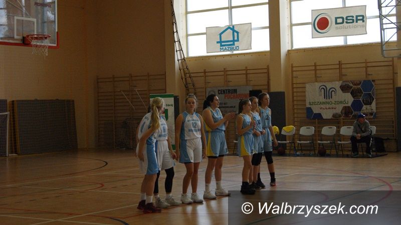 Szczawno-Zdrój: Udana koszykarska gala odbyła sie w Szczawnie–Zdroju