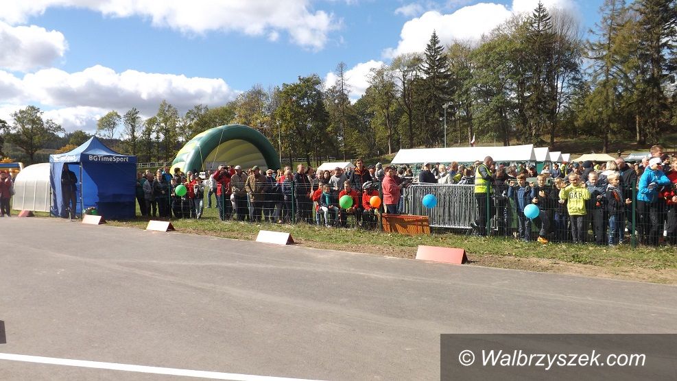 REGION, Czarny Bór: Nowy obiekt sportowy już otwarty
