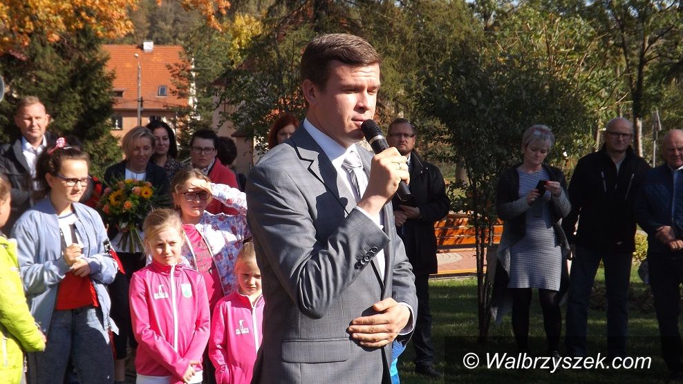 REGION, Czarny Bór: Minister Sportu i Turystyki Witold Bańka odwiedził Czarny Bór