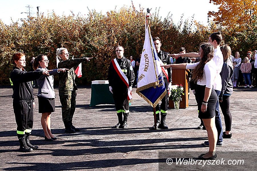 Wałbrzych: Ślubowanie Klas Pierwszych w ZS4