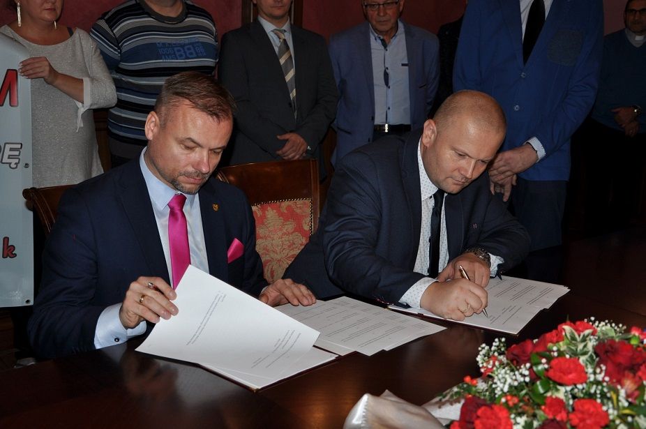 REGION, Boguszów-Gorce: Sławomir Wójcik popiera Jacka Cichurę w wyścigu o stanowisko burmistrza Boguszowa–Gorc