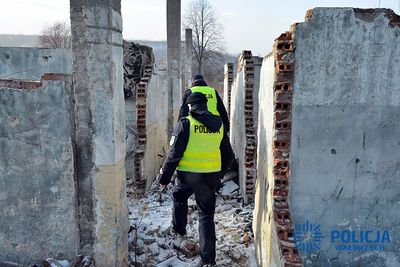 Wałbrzych/powiat wałbrzyski: Nie bądźmy obojętni i pomagajmy osobom potrzebującym w okresie jesienno–zimowym