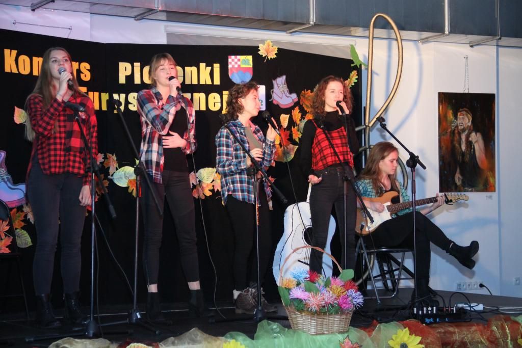 REGION, Boguszów-Gorce: 13. Konkurs „Piosenką Turystyczną Żegnamy Sezon”