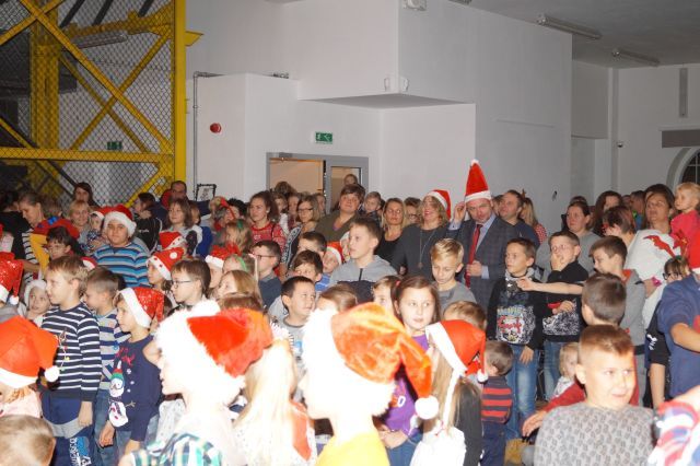 REGION, Boguszów-Gorce: 150 małych Mikołajów opanowało Szyb „Witold”