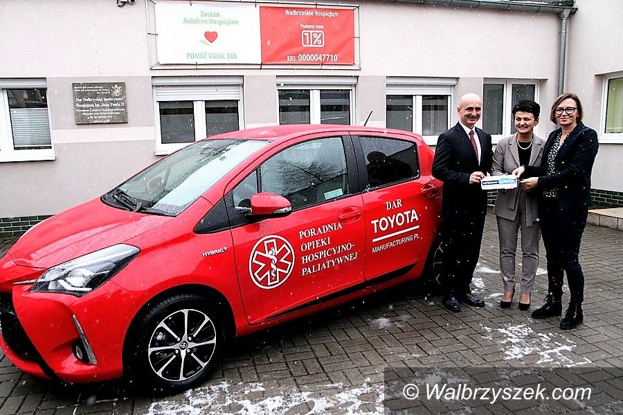 Wałbrzych: Toyota dla hospicjum