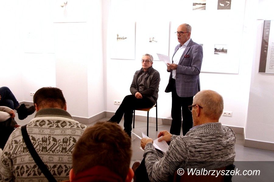 Wałbrzych: W BWA dyskutowano o fotografiach Ślusarczyka