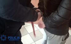 REGION, Czarny Bór: Jechał na zakazie sądowym i z narkotykami