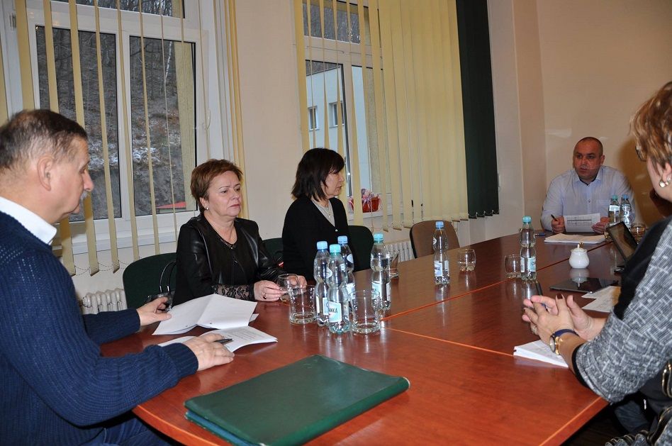powiat wałbrzyski: Rozmawiali o sprawach oświaty