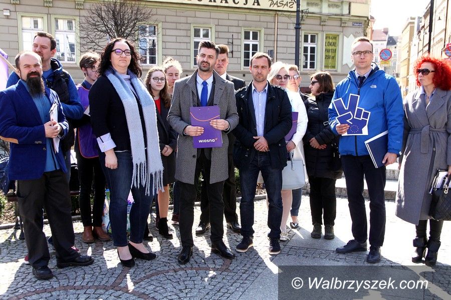 Wałbrzych: Krzysztof Śmiszek – jedynka "Wiosny" w Wałbrzychu