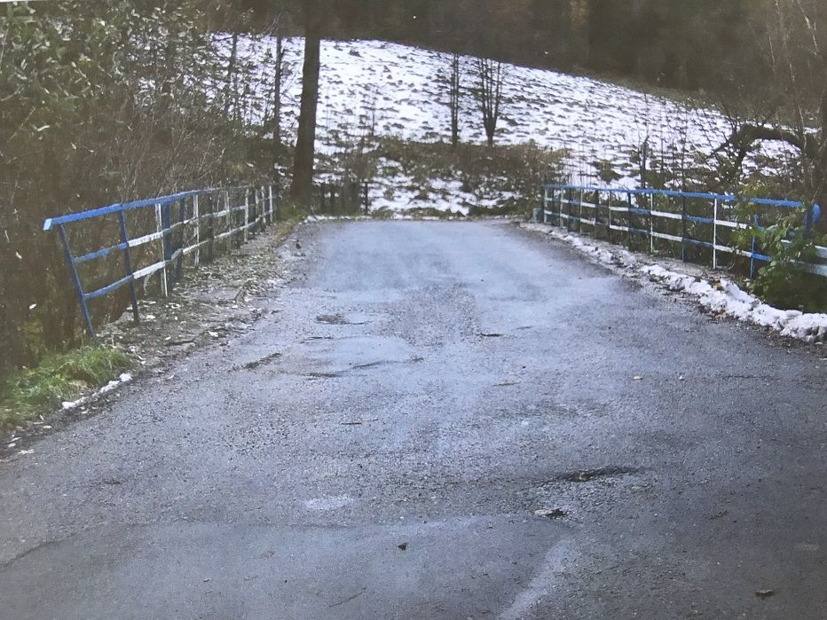 REGION, Zagórze Śl.: Ruch na moście w Zagórzu Śląskim zamknięty