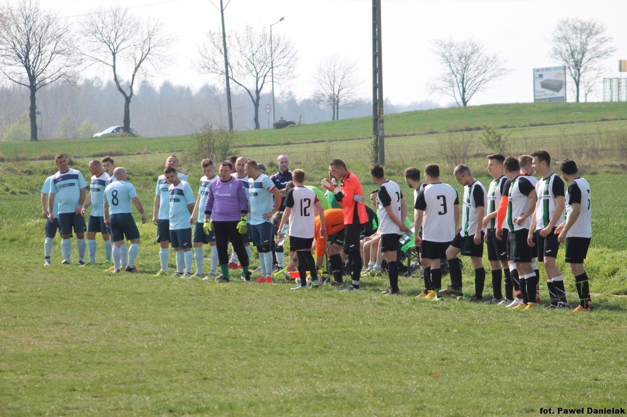 REGION: Piłkarska klasa B: Porażka rezerw MKS–u w Mokrzeszowie