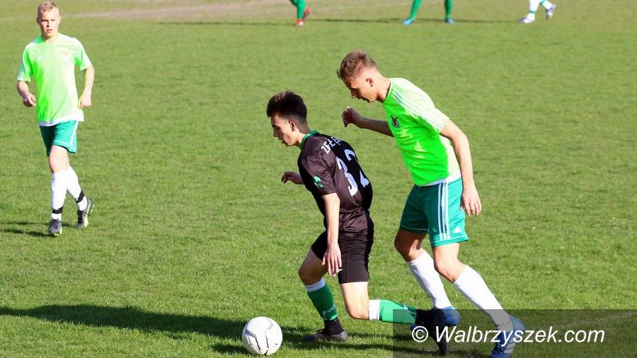 REGION: Piłkarska klasa A: Walka o awans trwa nadal
