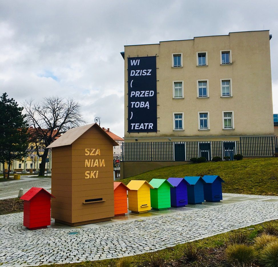 Wałbrzych: Ule Szaniawskiego...