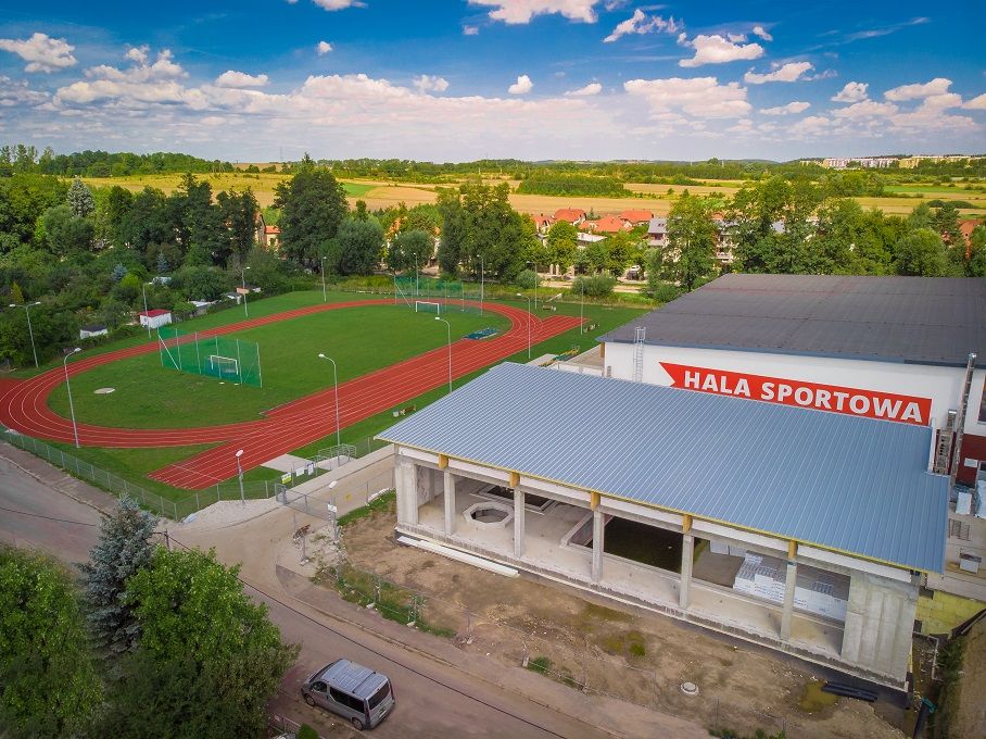 REGION, Szczawno-Zdrój: Delfinek rośnie