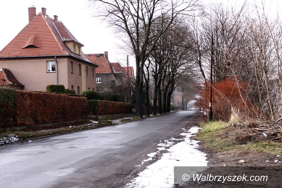 Wałbrzych: Remontują drogi