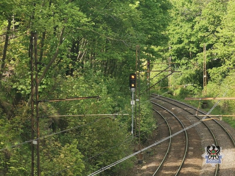 REGION, Boguszów-Gorce: Spadł ze skarpy
