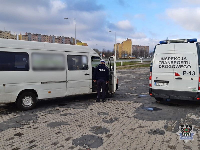 Wałbrzych/powiat wałbrzyski: Kontrolują przewoźników