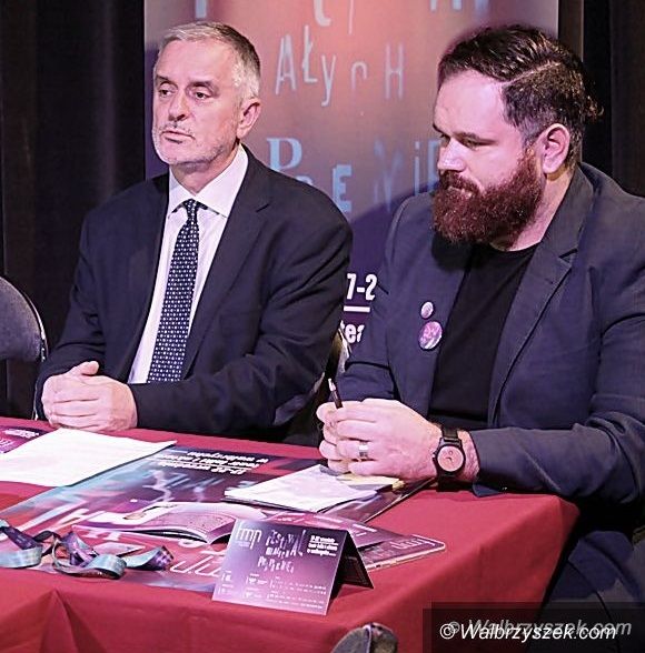 Wałbrzych: Prażmowski pozostanie dyrektorem TLiA