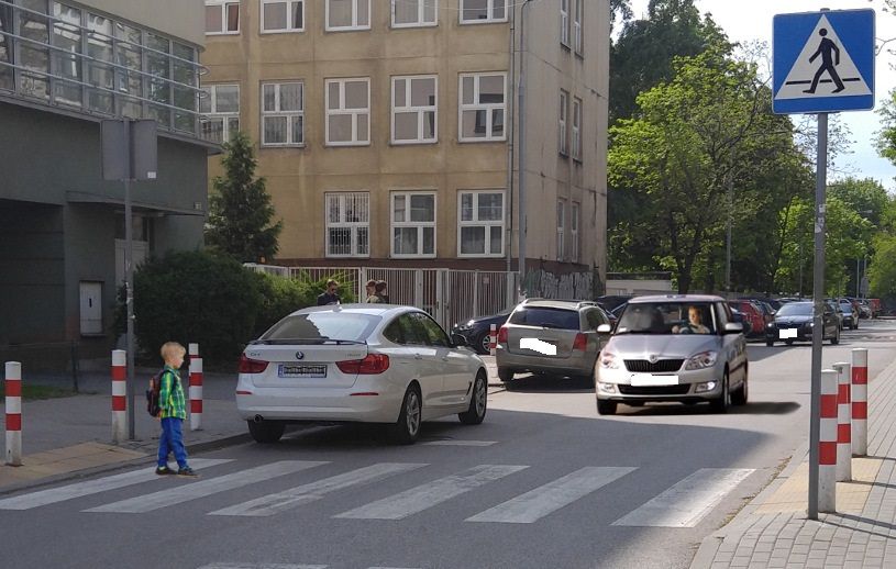 Wałbrzych/powiat wałbrzyski: Bezpieczniej przy przejściach