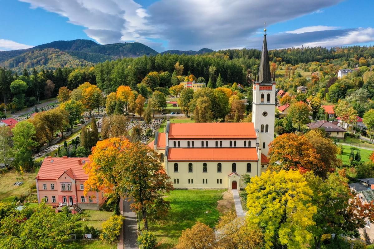 REGION, Jedlina-Zdrój: Jedlina wysoko