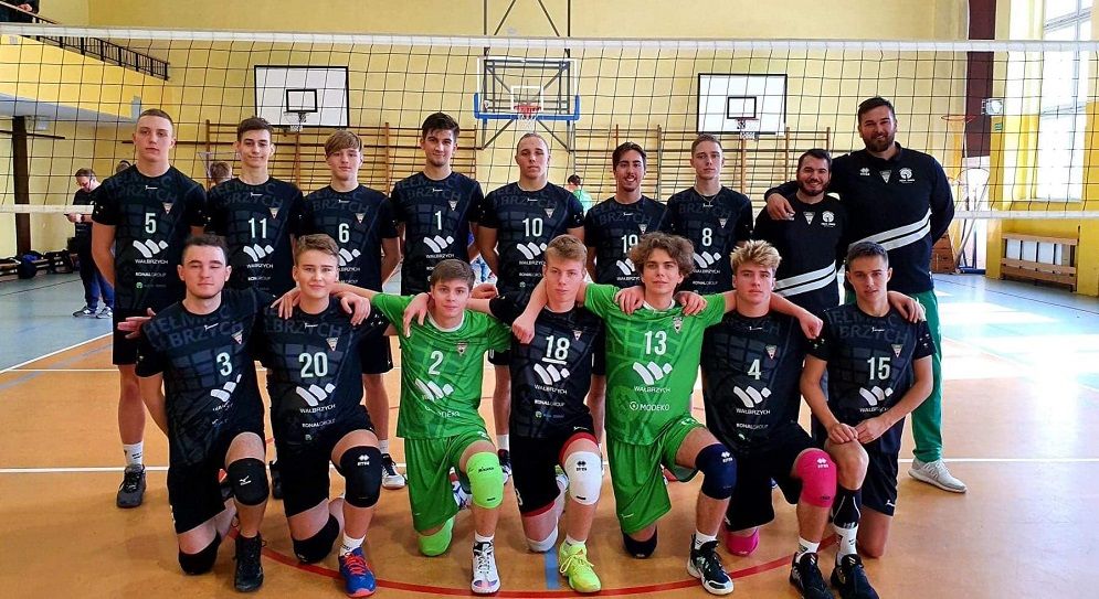 Wałbrzych: Juniorskie pojedynki