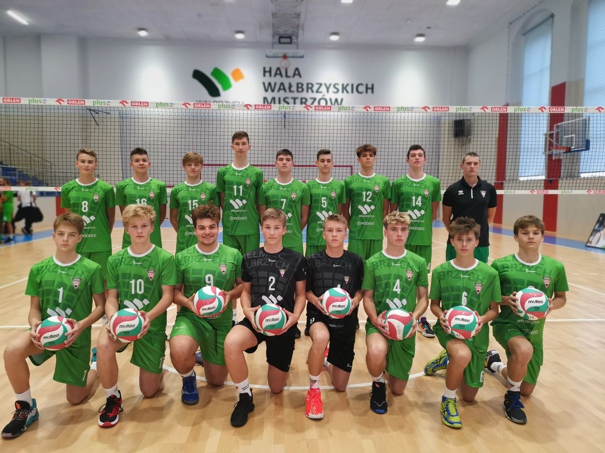 Wałbrzych: Siatkarski weekend