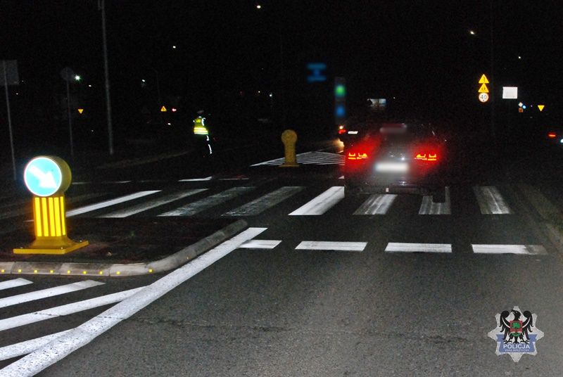 Wałbrzych: Pieszy trafił do szpitala